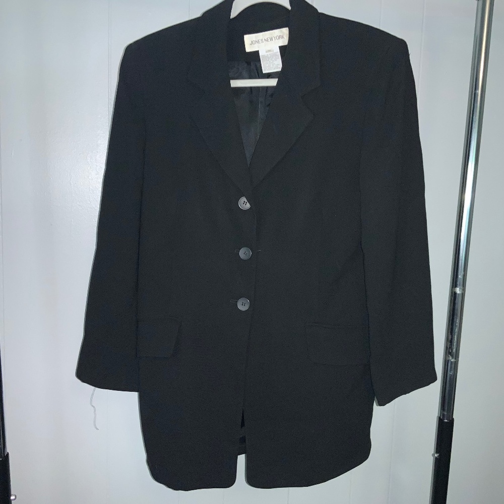 Jones New York black triple button blazer sz10 front flap pockets lined vintage